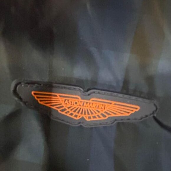 Aston Martin boys puffer jacket. Navy blue. Size 3. New condition. - Picture 5 of 11